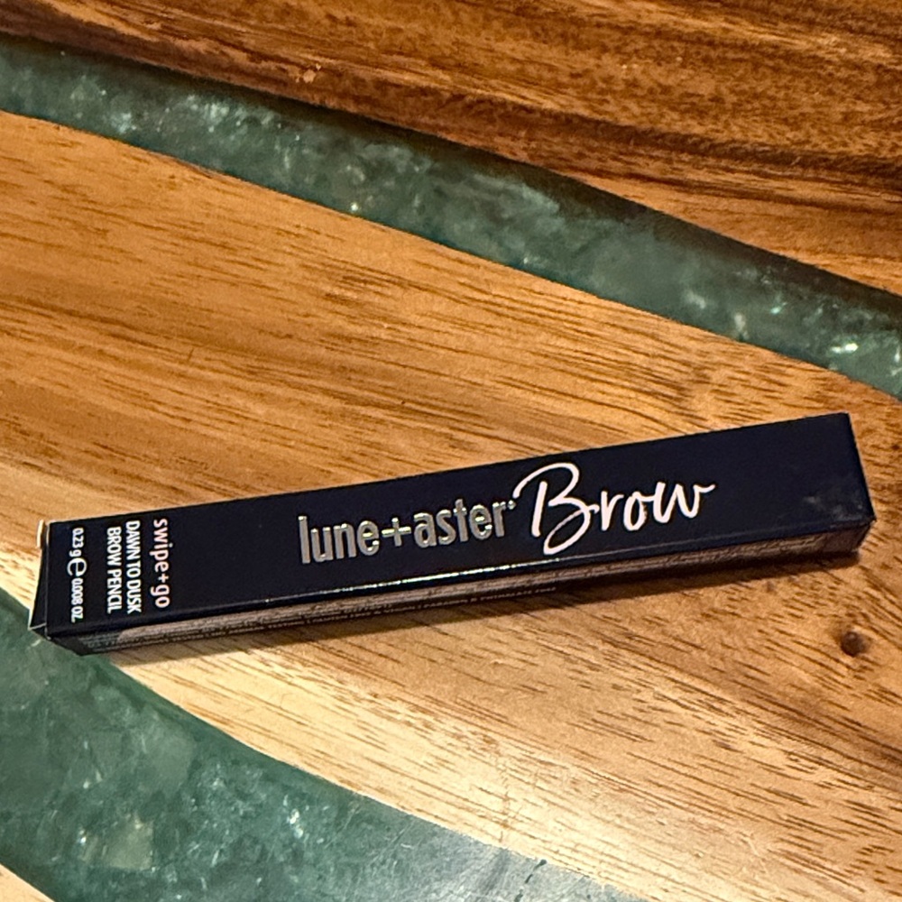 Lune+Aster Dawn To Dusk Brow Pencil Shade Universal NEW